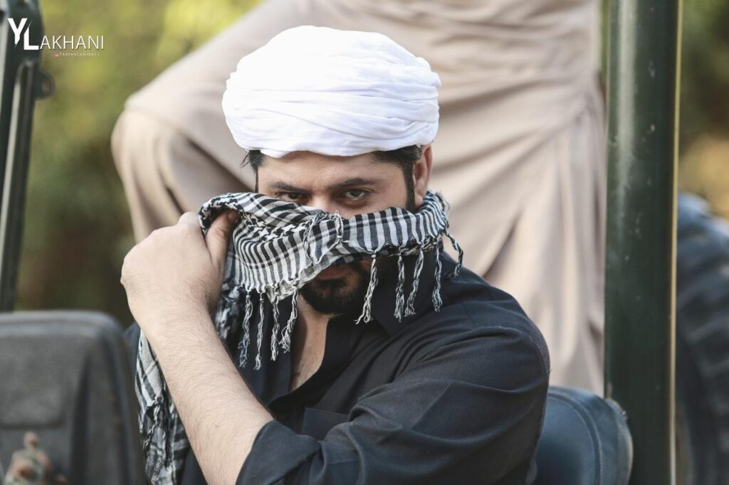 Imran Ashraf's First Look As Moosa In Raqs E Bismil Revealed